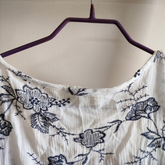 Navy and White Embroidered Bell Sleeve Blouse - Picture 9 of 17